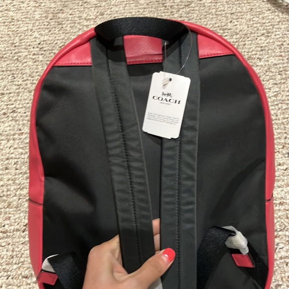 COACH Medium Charlie Backpack In Signature Canvas 32200 - Picture 7 of 10